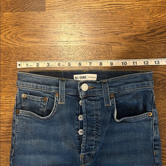 RE/DONE ORIGINALS High Rise Ankle Crop in Medium Vintage sz 26 - Picture 4 of 9